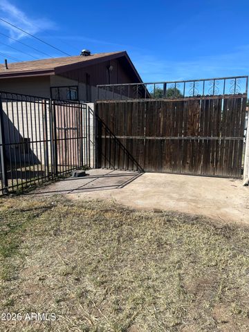 17801 N 8th Drive, Phoenix, AZ 85023