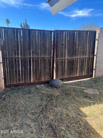 17801 N 8th Drive, Phoenix, AZ 85023