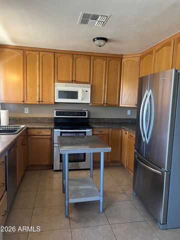 17801 N 8th Drive, Phoenix, AZ 85023