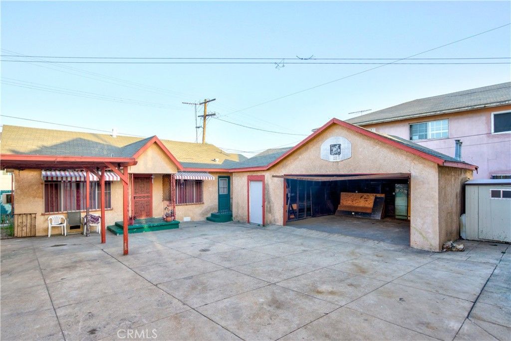 926 Spence, Los Angeles, CA 90023