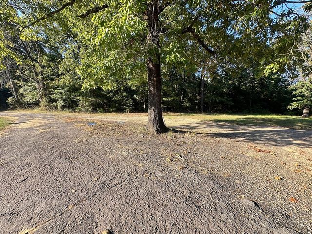 1019 Tower Road, Clarksville, AR 72830