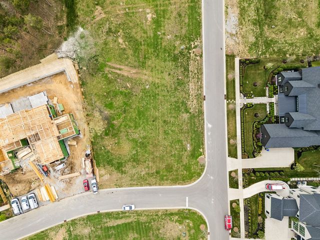 7124 Lanceleaf Dr, College Grove, TN 37046