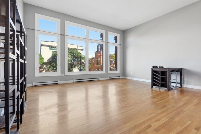 219 Central Street 2B, Lowell, MA 01852