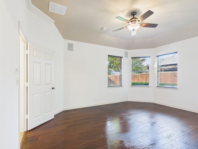 811 Ethan Road, Argyle, TX 76226