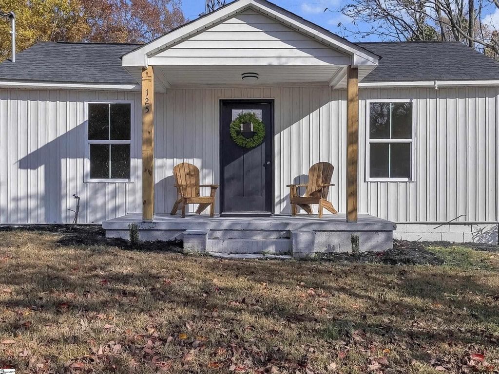 125 Circle Drive, Greer, SC 29650