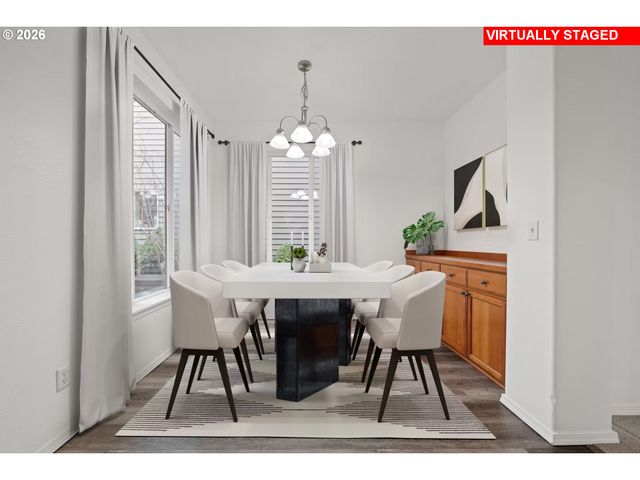 1147 Se LEANDER St, Hillsboro, OR 97123