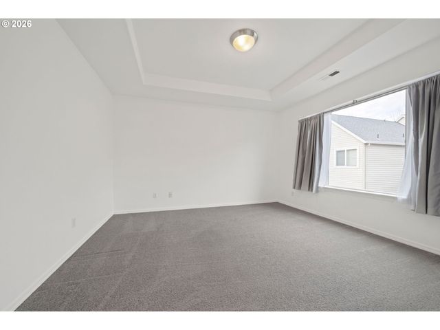 1147 Se LEANDER St, Hillsboro, OR 97123