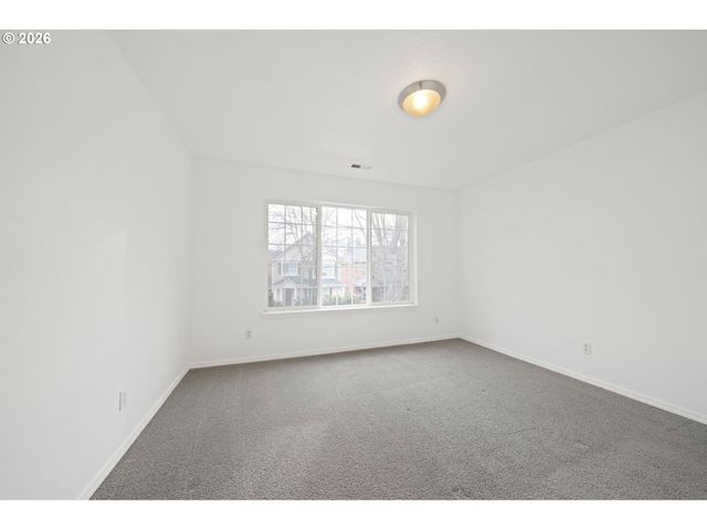 1147 Se LEANDER St, Hillsboro, OR 97123