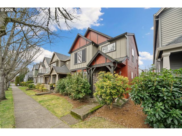 1147 Se LEANDER St, Hillsboro, OR 97123