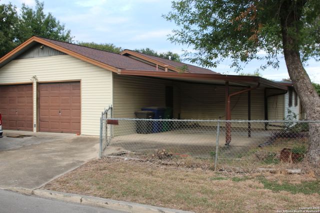 7170 Rolling Hills, San Antonio, TX 78227