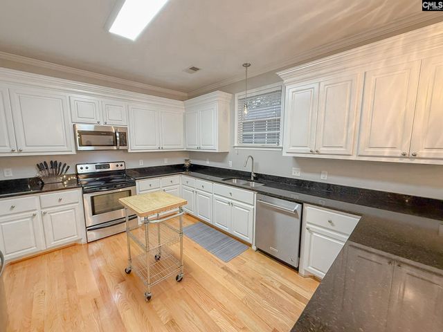 2410 Superior Street, Columbia, SC 29205