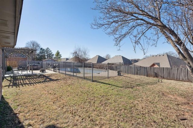 19501 Danforth Farms Boulevard, Edmond, OK 73012