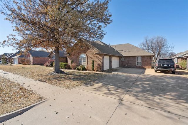 19501 Danforth Farms Boulevard, Edmond, OK 73012