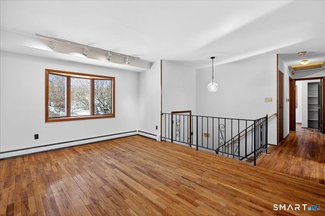 80 Flower Drive, Hamden, CT 06518