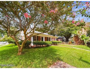 903 Myrtle Place, Lafayette, LA 70506