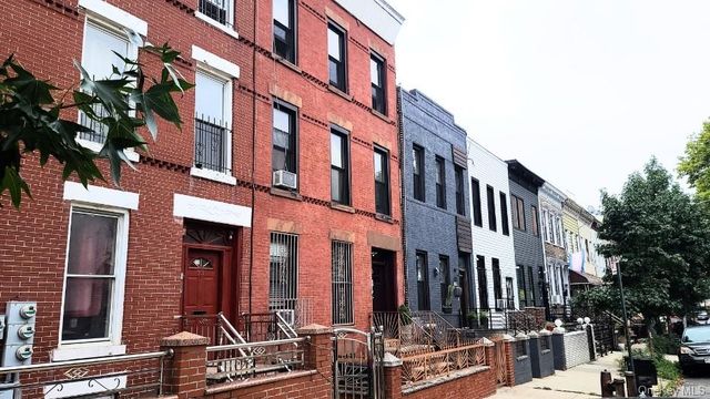 9 Marconi Place, Brooklyn, NY 11233
