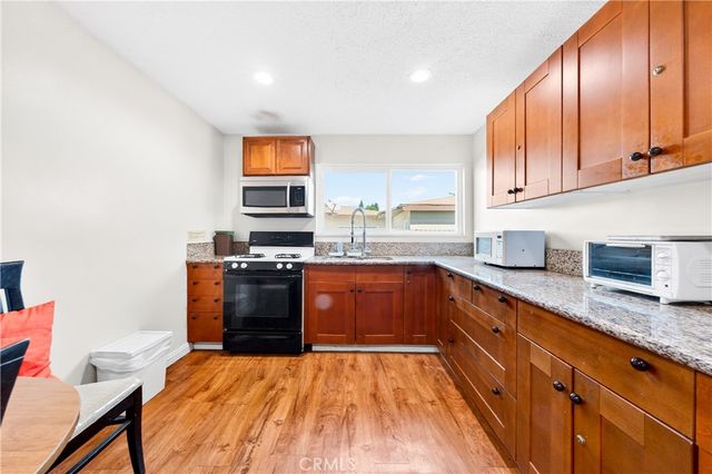 15003 Larch, Lawndale, CA 90260
