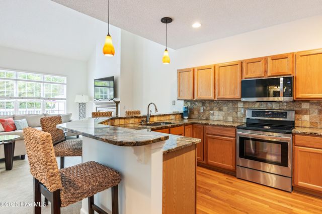 7501 Promontory Court, Wilmington, NC 28412