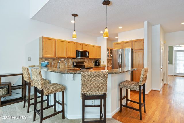 7501 Promontory Court, Wilmington, NC 28412