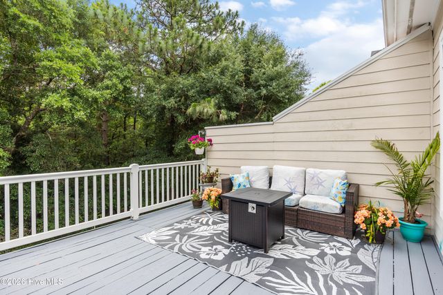 7501 Promontory Court, Wilmington, NC 28412