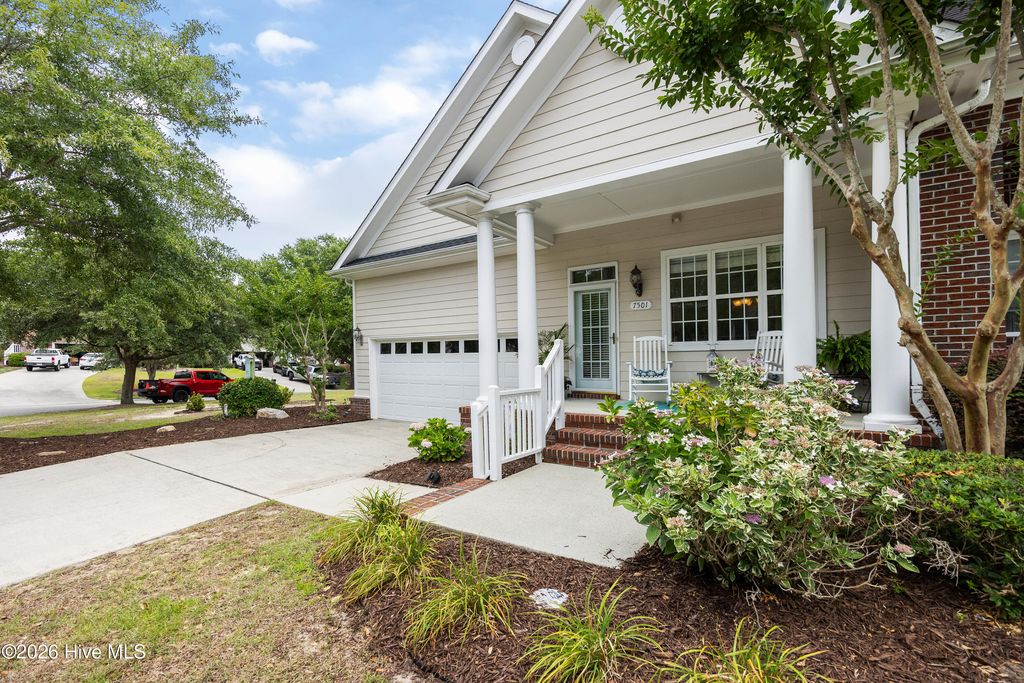 7501 Promontory Court, Wilmington, NC 28412