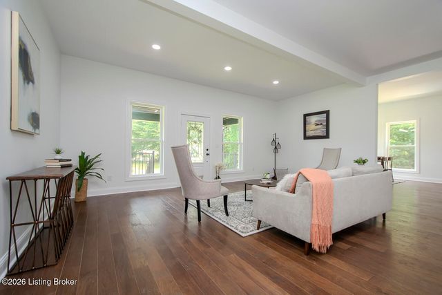 12901 Westport Rd, Louisville, KY 40245