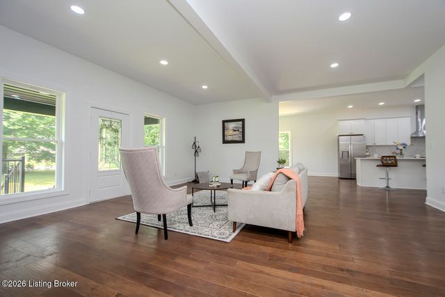 12901 Westport Rd, Louisville, KY 40245