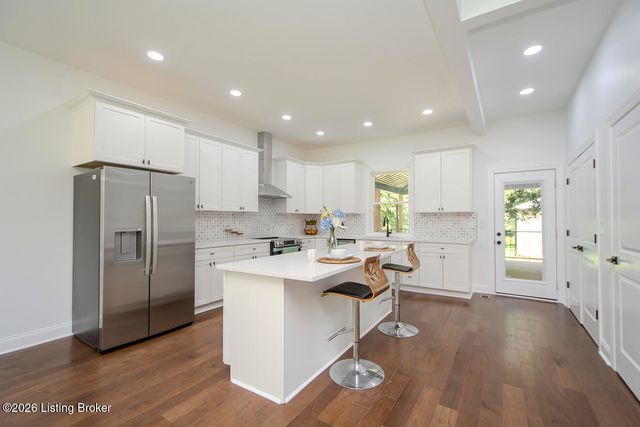 12901 Westport Rd, Louisville, KY 40245