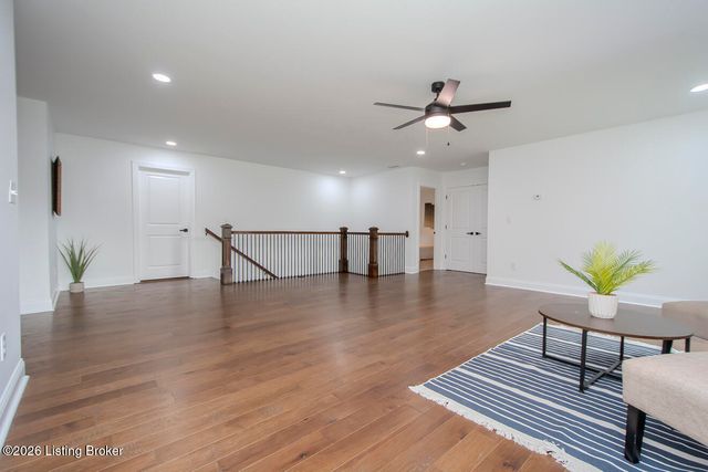 12901 Westport Rd, Louisville, KY 40245