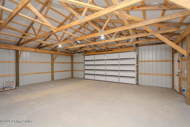 12901 Westport Rd, Louisville, KY 40245
