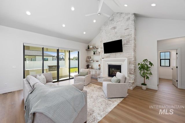 532 Half Moon Way, Twin Falls, ID 83301