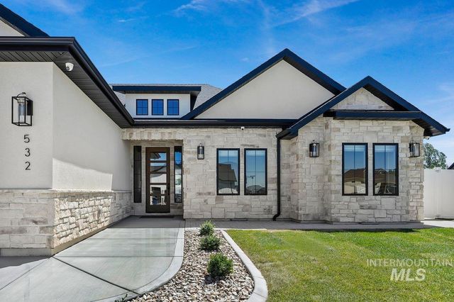 532 Half Moon Way, Twin Falls, ID 83301