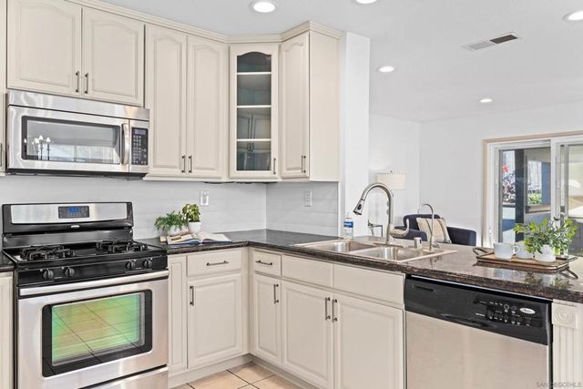 5965 Cervantes, San Diego, CA 92114
