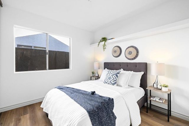 5965 Cervantes, San Diego, CA 92114