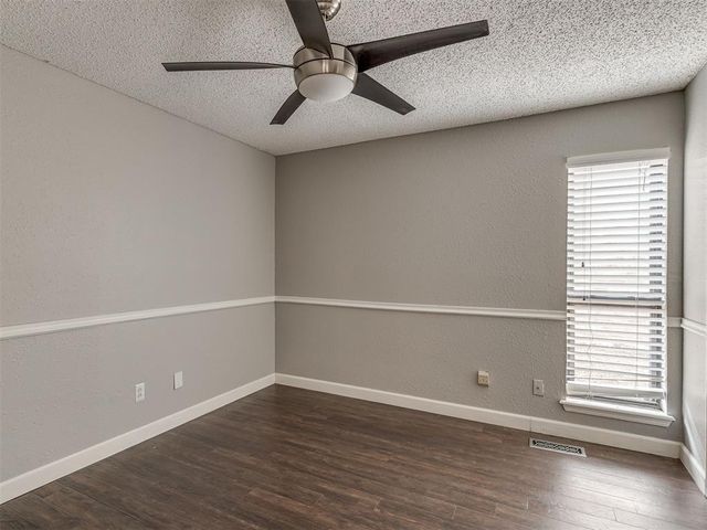 3719 River Oaks Drive, Norman, OK 73072