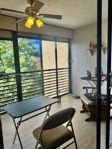 2981 N Nob Hill Road 306, Sunrise, FL 33322