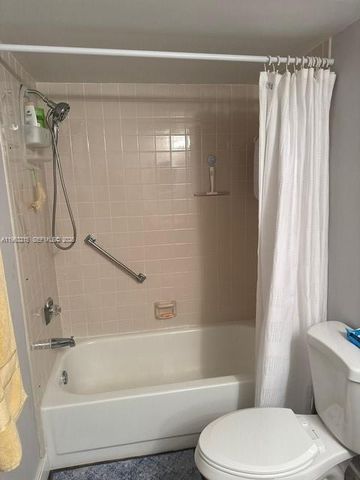 2981 N Nob Hill Road 306, Sunrise, FL 33322