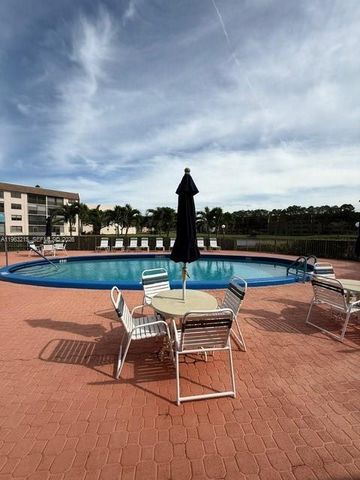 2981 N Nob Hill Road 306, Sunrise, FL 33322