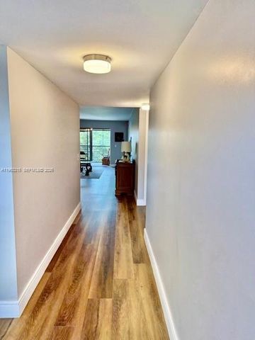 2981 N Nob Hill Road 306, Sunrise, FL 33322