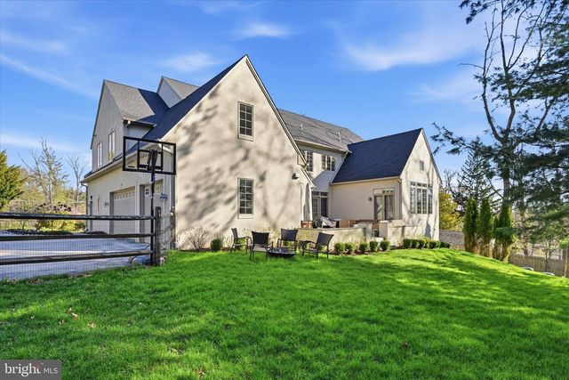 3408B GOSHEN RD, Newtown Square, PA 19073