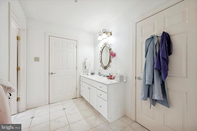 3408B GOSHEN RD, Newtown Square, PA 19073