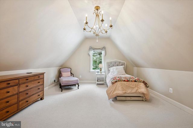 3408B GOSHEN RD, Newtown Square, PA 19073