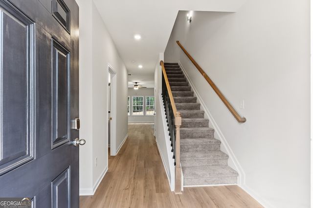 1034 Sun Valley Court C56, Macon, GA 31211