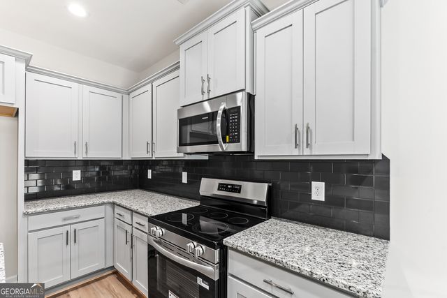 1034 Sun Valley Court C56, Macon, GA 31211