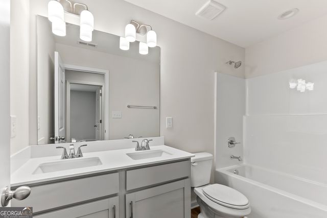 1034 Sun Valley Court C56, Macon, GA 31211