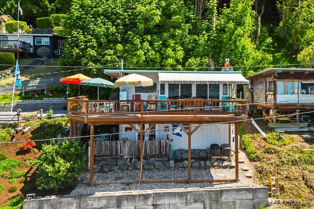 9607 66th Avenue NW, Tulalip, WA 98271