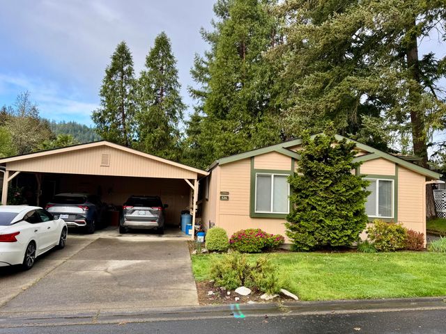 126 NW Wrightwood Circle, Grants Pass, OR 97526