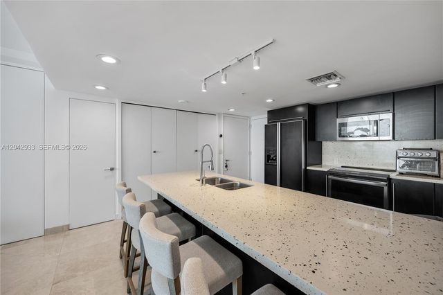 665 NE 25th St 1503, Miami, FL 33137