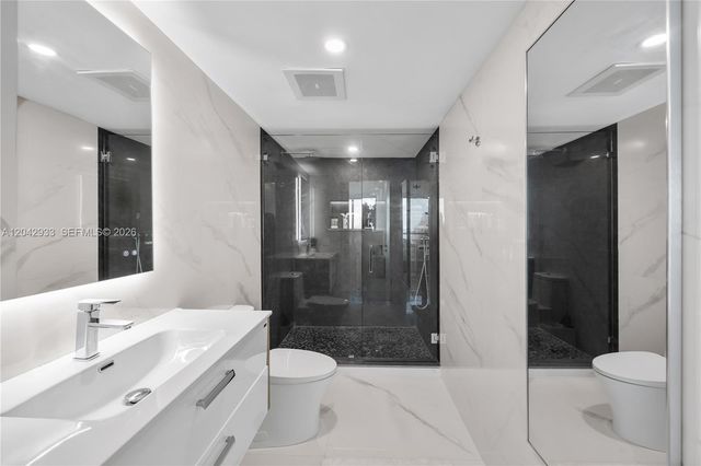 665 NE 25th St 1503, Miami, FL 33137