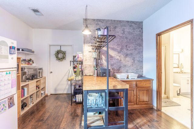 3040 Silver Street, Anderson, CA 96007